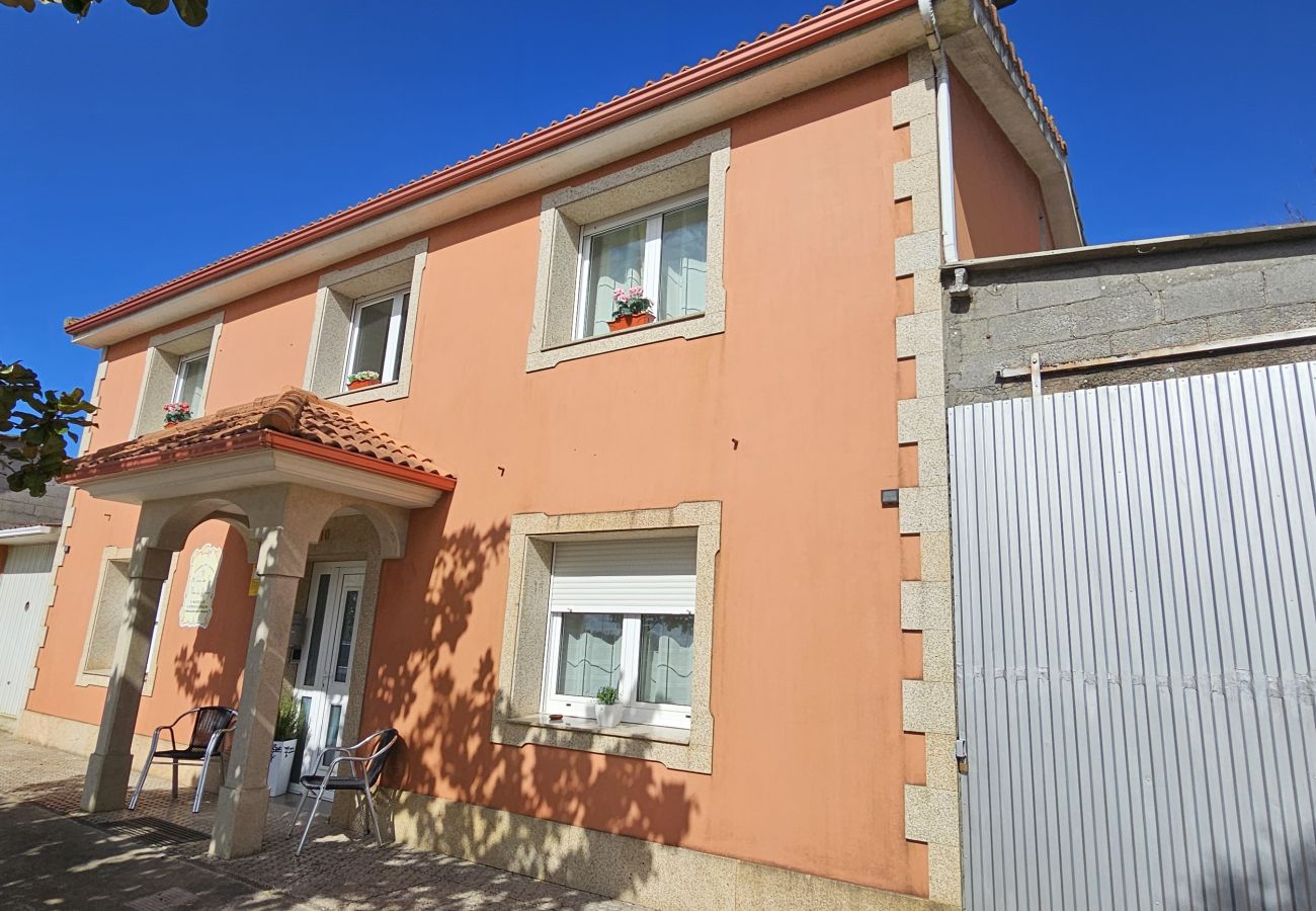 Landhaus in Ordes - Casa Do San Paio