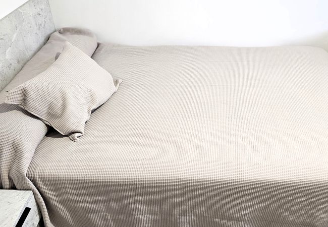 Rent by room in Santiago de Compostela - Santiago, Romero Donallo 2 Rent by room in Santiago de Compostela - Santiago, Romero Donallo 2