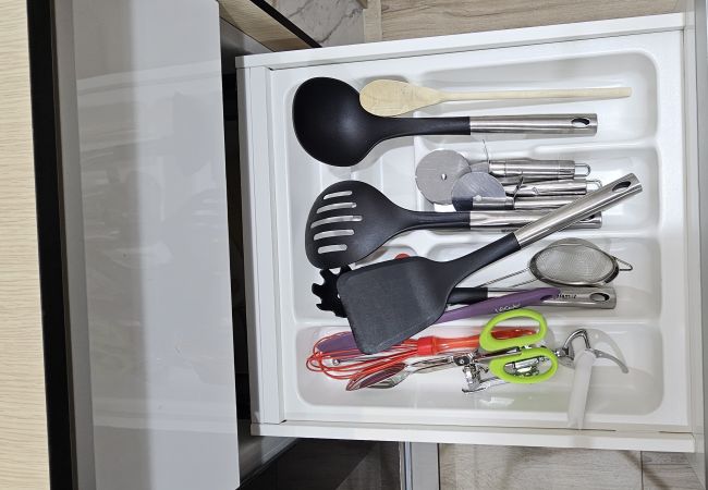 Rent by room in Santiago de Compostela - Santiago, Romero Donallo 2 Rent by room in Santiago de Compostela - Santiago, Romero Donallo 2