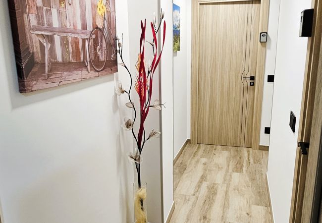 Rent by room in Santiago de Compostela - Santiago, Romero Donallo 3 Rent by room in Santiago de Compostela - Santiago, Romero Donallo 3