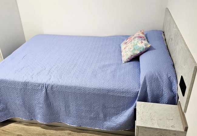 Rent by room in Santiago de Compostela - Santiago, Romero Donallo 5 Rent by room in Santiago de Compostela - Santiago, Romero Donallo 5