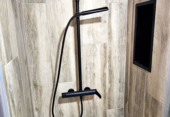 Rent by room in Santiago de Compostela - Santiago, Romero Donallo 5 Rent by room in Santiago de Compostela - Santiago, Romero Donallo 5