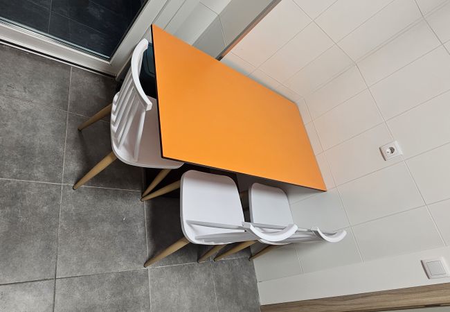 Rent by room in A Coruña ciudad - A Coruña Rent by room in A Coruña ciudad - A Coruña
