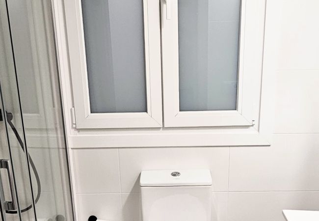 Rent by room in A Coruña ciudad - A Coruña Rent by room in A Coruña ciudad - A Coruña