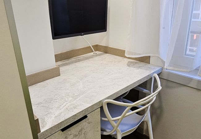 Rent by room in A Coruña ciudad - A Coruña Rent by room in A Coruña ciudad - A Coruña