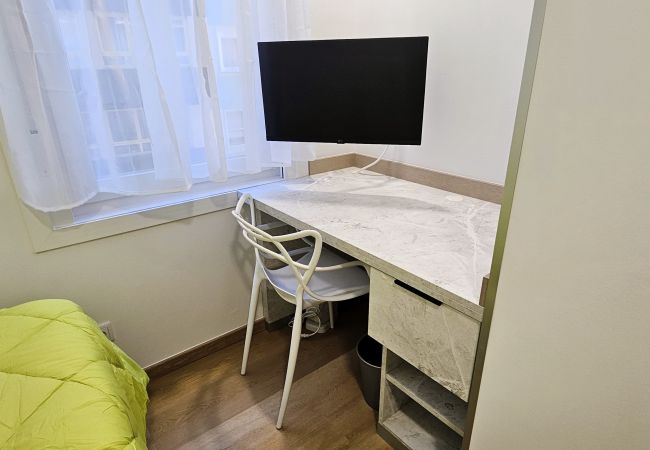 Rent by room in A Coruña ciudad - A Coruña Rent by room in A Coruña ciudad - A Coruña
