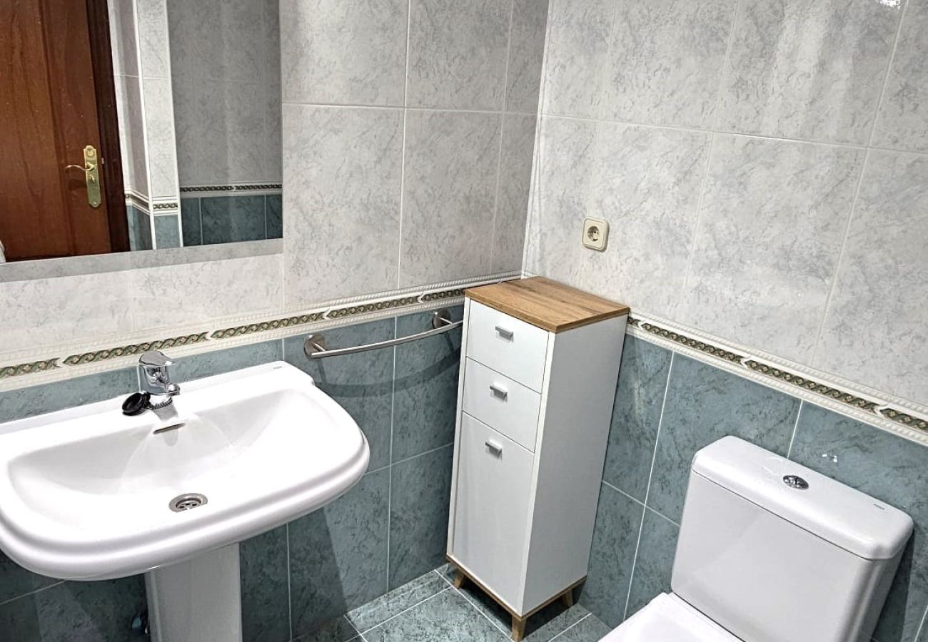 Rent by room in Santiago de Compostela - Santiago Garcia Prieto