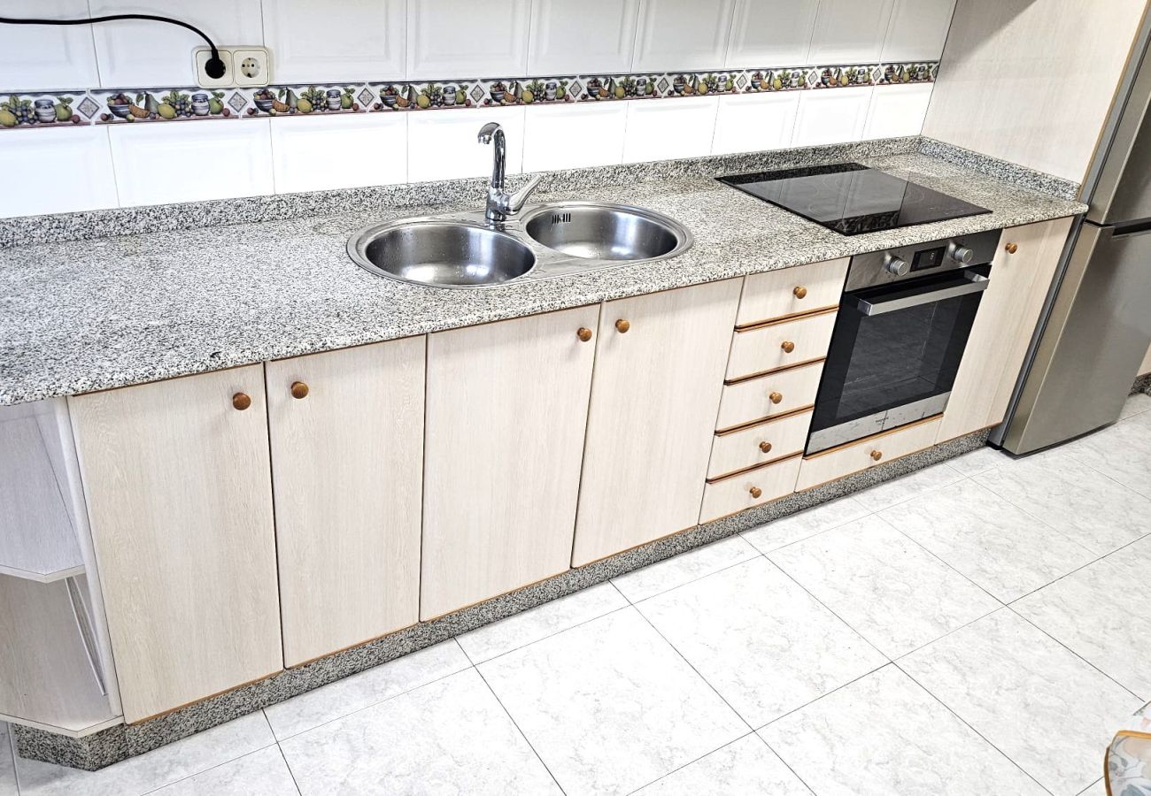 Rent by room in Santiago de Compostela - Santiago Garcia Prieto