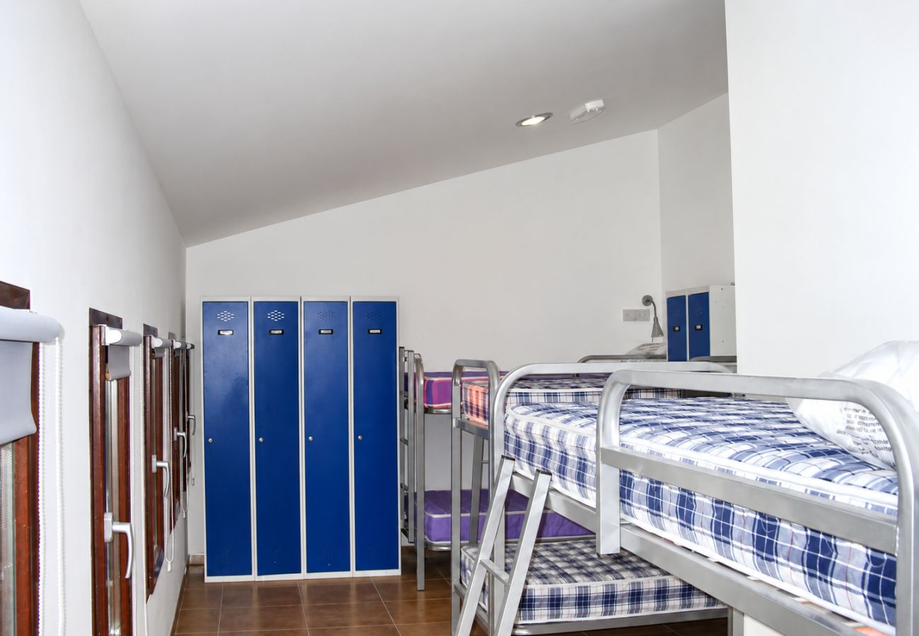 Appartement à Aniñon - Aniñon 3.2 6 Personas